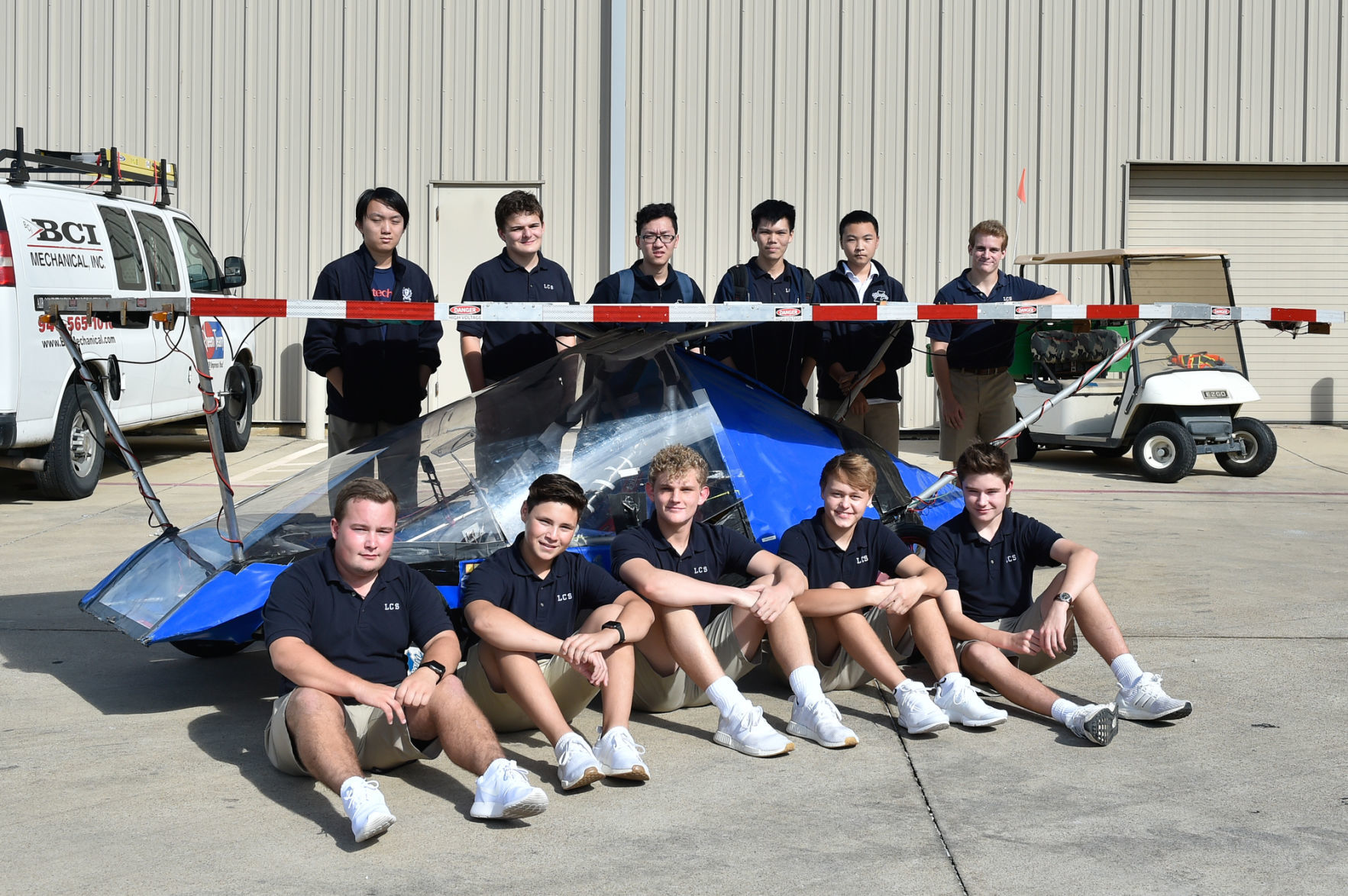 180904_drc_news_solar_car_3JW